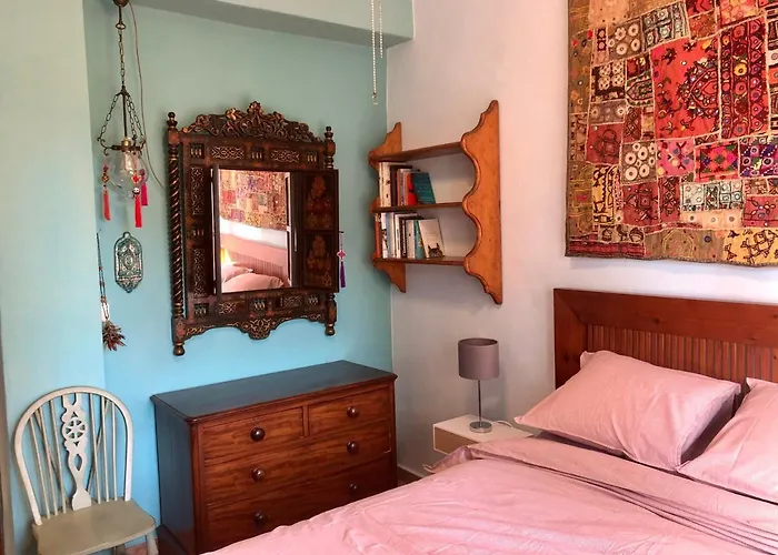 A Home-From-Home With Stunning Views Fibre-Optic Broadband + Uk And Spanish Tv